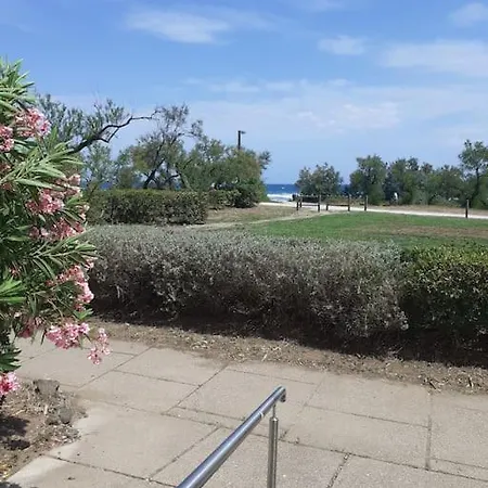 Apartment Plage 1, T2 En Front De Mer Avec Parking Agde